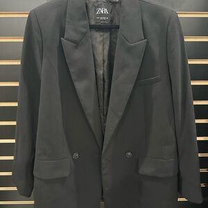 Zara Women’s double breasted Black Blazer